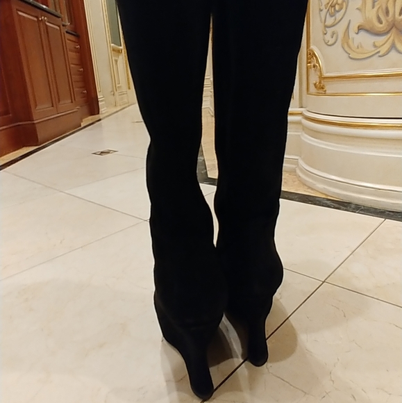 Prada boots - Picture 3 of 4